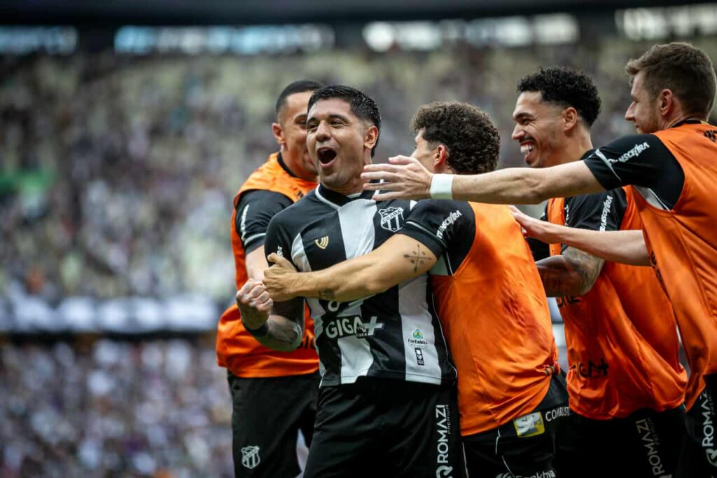 Galeano, atacante do Ceará