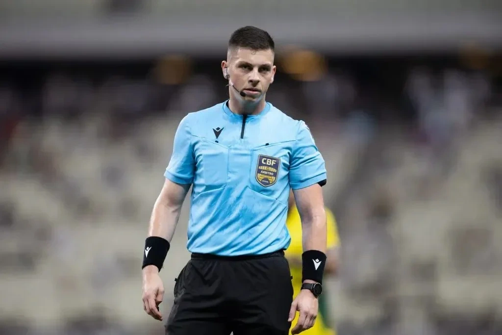 Árbitro Lucas Casagrande