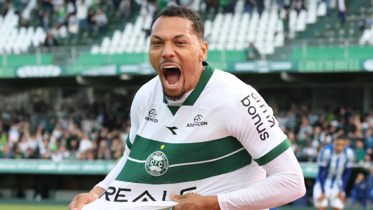 Alex Silva interessa ao Ceará