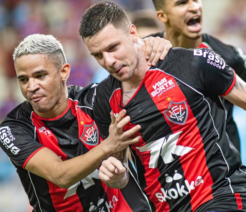 Renato Kayzer e Erick / Fortaleza x Vitória / Copa do Nordeste