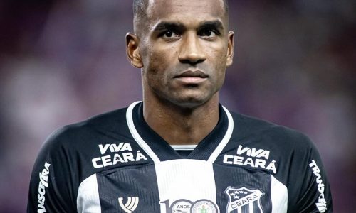 Marllon, zagueiro do Ceará