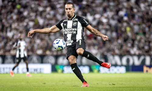 Nicolas, lateral do Ceará