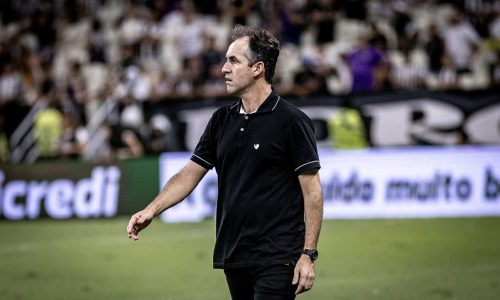 Léo Condé, técnico do Ceará