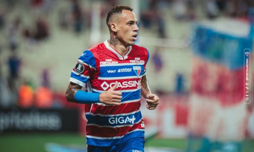 Breno Lopes, atacante do Fortaleza