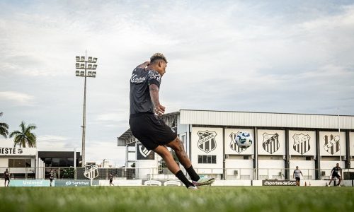 Marcos Victor, zagueiro do Ceará