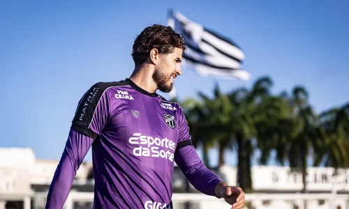 Pedro Raul, centroavante do Ceará