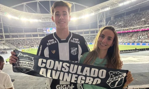 Francisco, torcedor de 16 anos do Ceará, de Vitória-ES