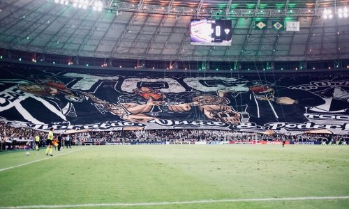Bandeirão torcida do Ceará
