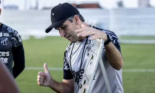 Léo Condé, treinador do Ceará