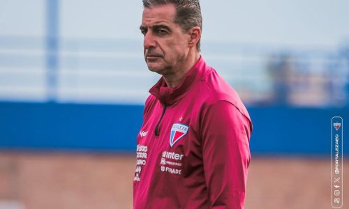 Renato Paiva, treinador do Fortaleza